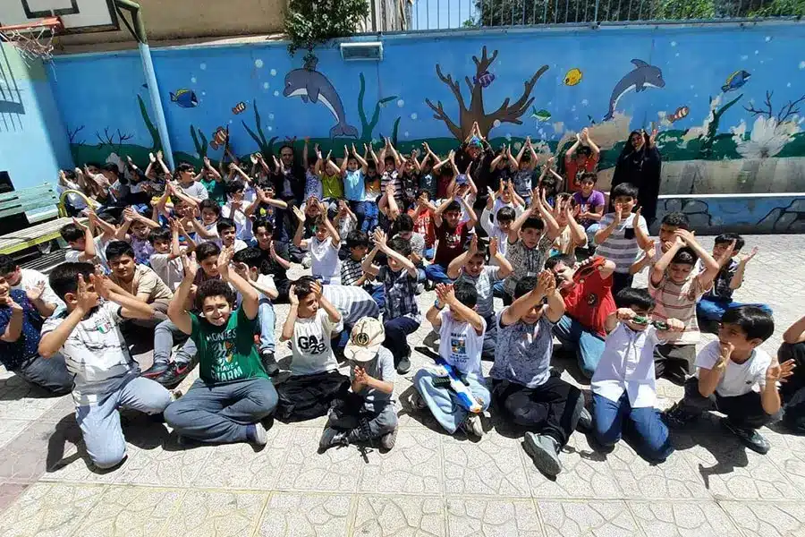 عکس یادگاری پایان سال تحصیلی 1404-1403